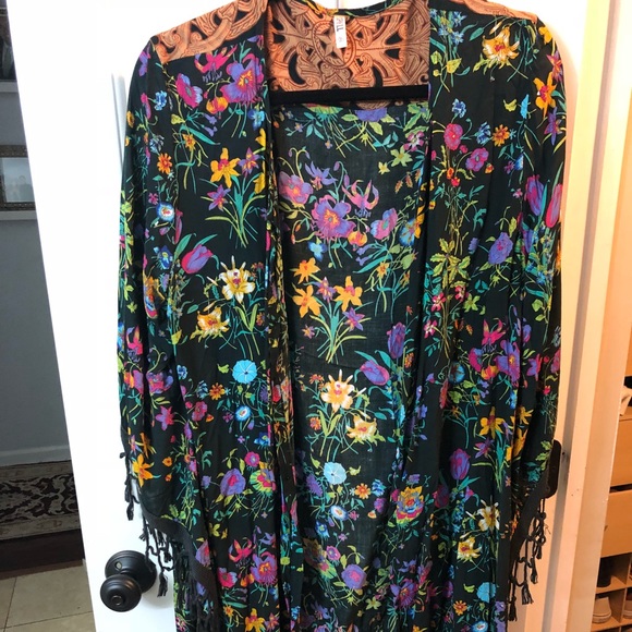 🌟SOLD🌟 Spell Gypsy Queen Kimono - Picture 3 of 7